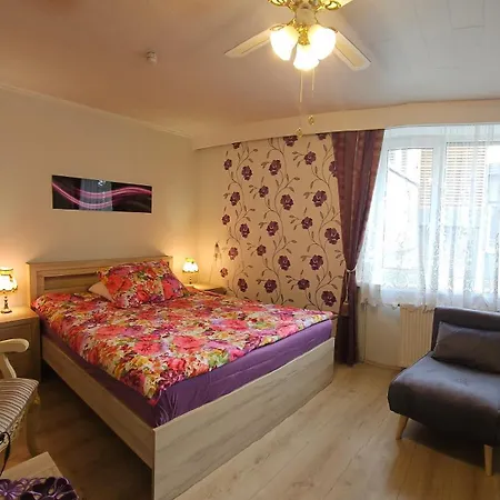 Rommi Kodumajutus * Пярну